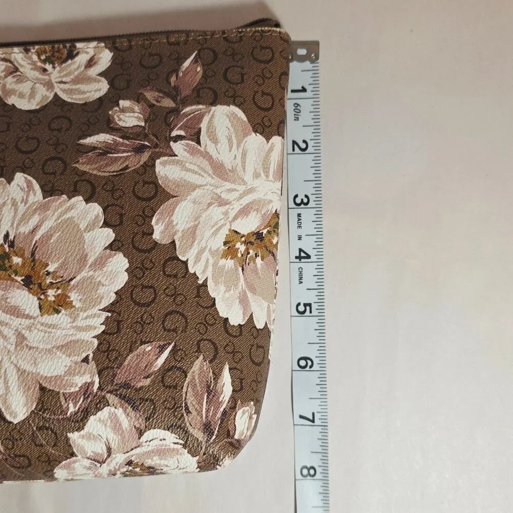 Guess Cosmetic Bag - Floral - Picture 5 of 6